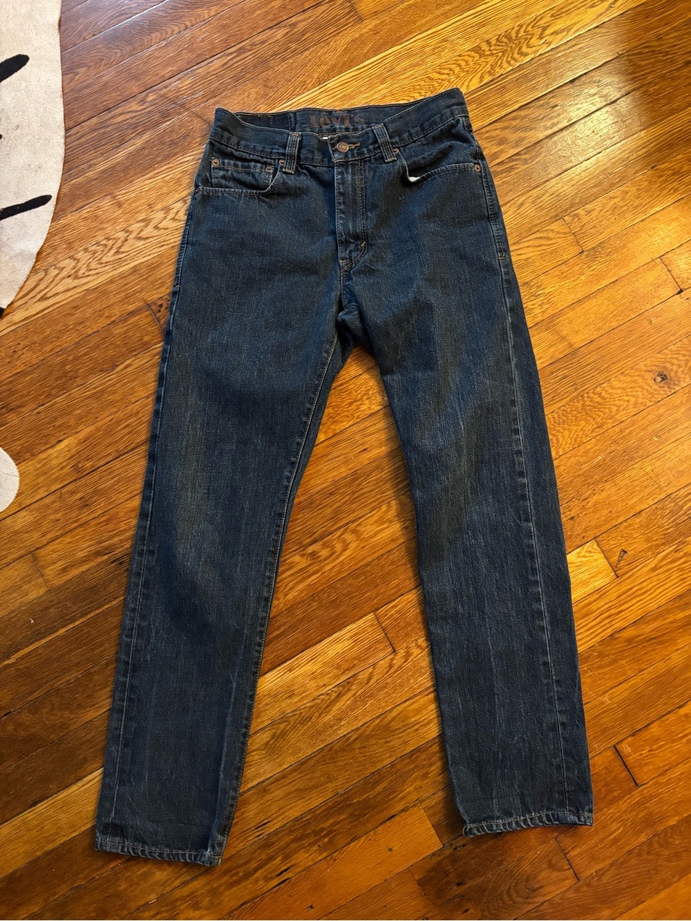 Levi’s 520 Dark Blue Slouch Skinny-Leg Jeans